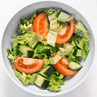 Insalata fresca per pranzo leggero al Plaza Cafè